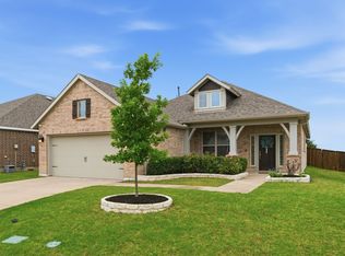 1545 Seminole Dr, Forney, TX 75126
