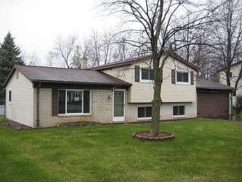 1st image of 4866 Crestbrook Dr