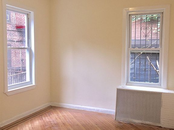 5th image of 3513 93rd St