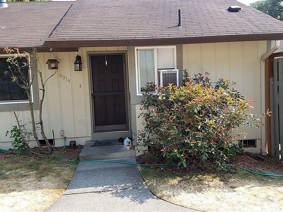 2nd image of 4914 Cottage Ln SE