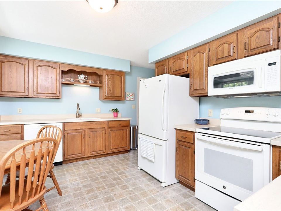 2620 Summer Meadows Dr, Perry, IA 50220 Zillow