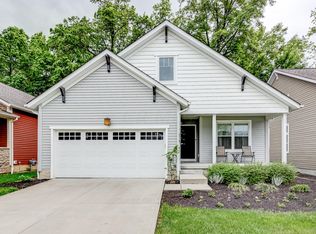 222 Autumn Way, Pataskala, OH 43062