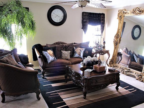 4th image of 13655 Corrigan Dr
