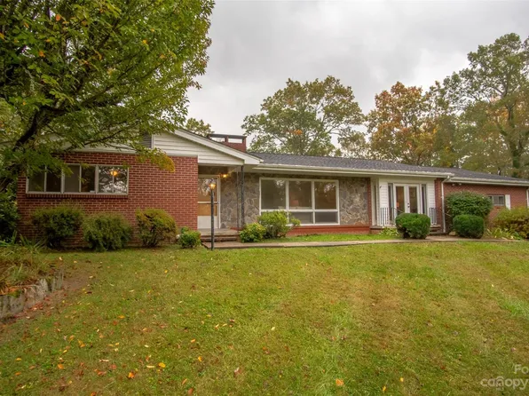 271 Gudger Hill Rd, Cullowhee, NC 28723