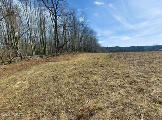 277 Dagati Rd, Starlight, PA 18461