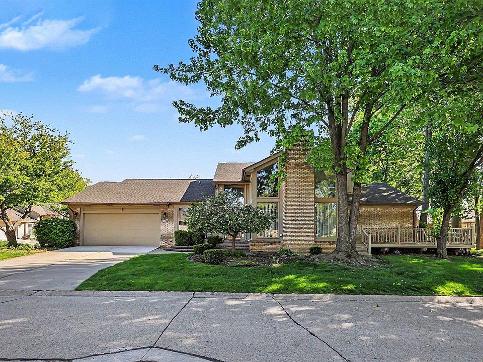 1st image of 43052 W Kirkwood Dr