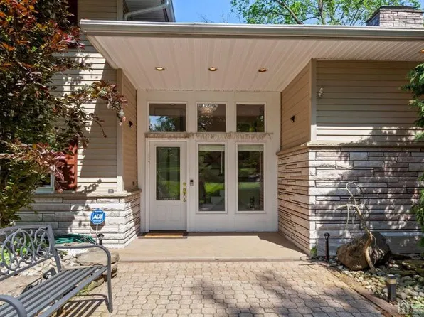 42 Harrow Dr, Colonia, NJ 07067