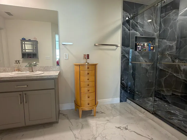 5363 NW Perez Ct — Photo 16