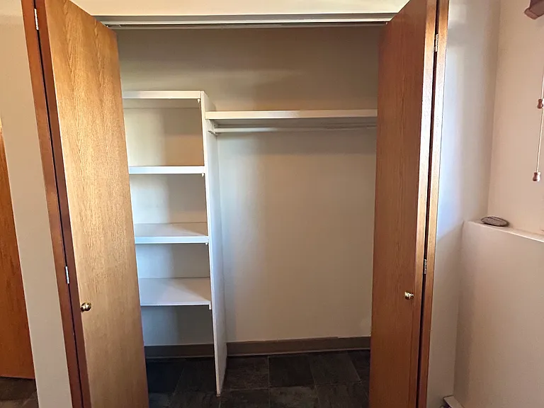129 Centre St S #1 — Photo 12