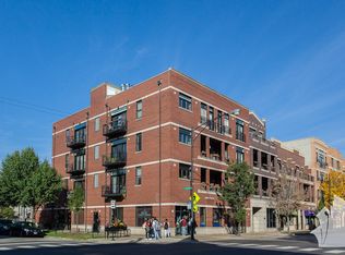 3215 N Hoyne Ave, Chicago, IL 60618