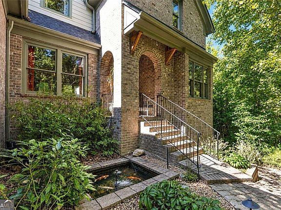 2nd image of 3725 River Club Dr