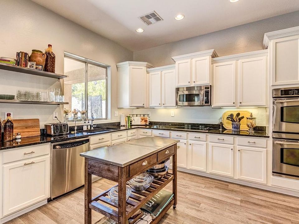 1st image of 6937 W Juana Dr