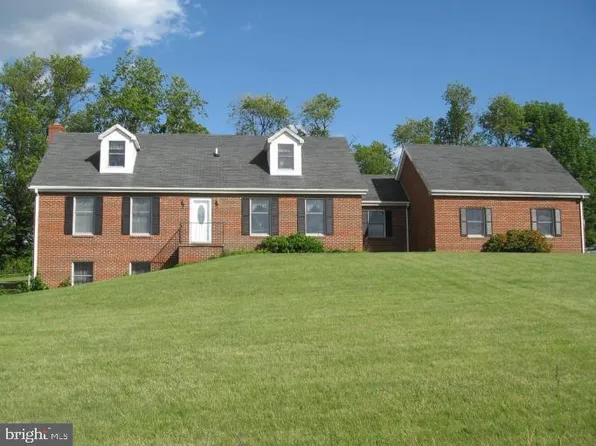 1149 Marthas Ct E, Knoxville, MD 21758