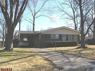 1st image of 15 Tamma Ln