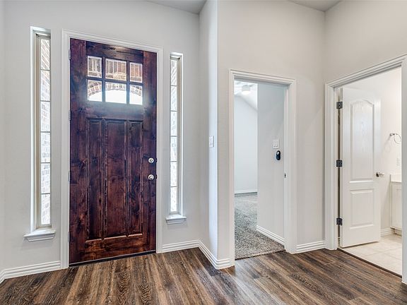 4th image of 1024 Embers Ln