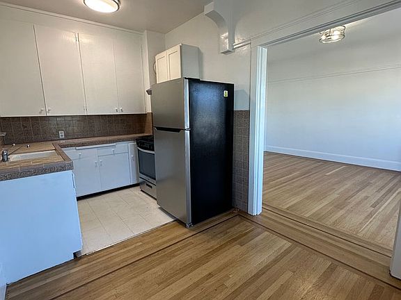 5th image of 3421-3425 23rd St #32