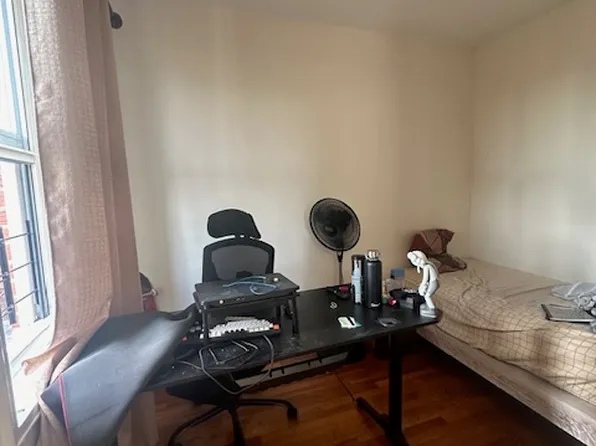 3311 Shore Parkway image 10 of 17