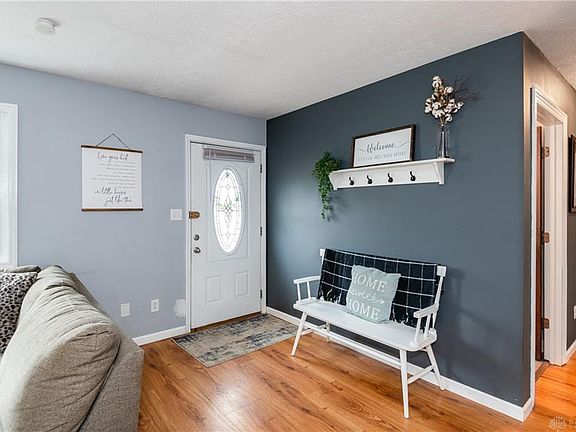 5th image of 2517 Dowden Ln