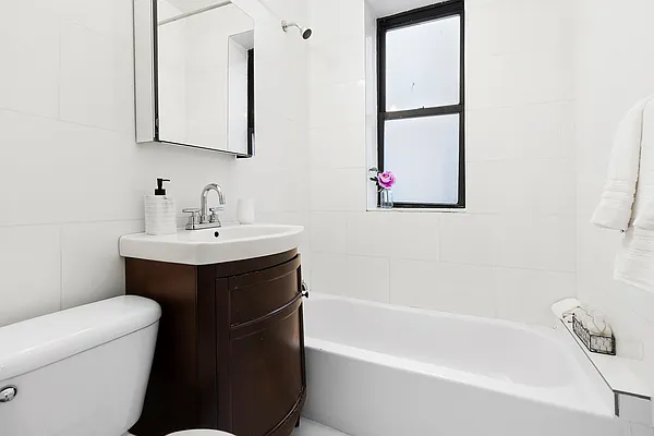 Sold by Compass | media 4