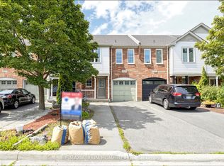 3077 Hawktail Cres, Mississauga, ON L5M 6W8