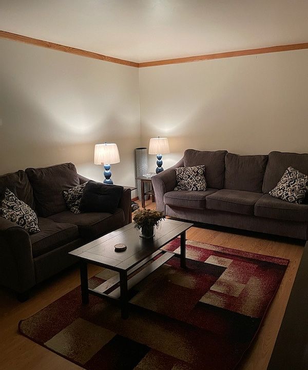 2nd image of 5326 Drake Ln