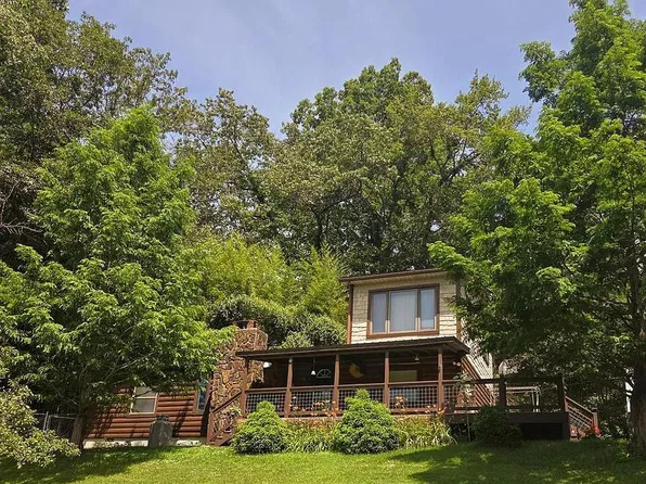 111 Pine St, Bryson City, NC 28713