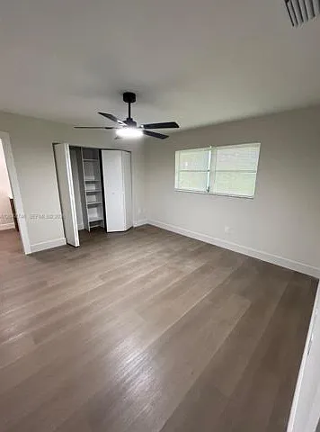 114 S Lakeside Dr — Photo 4