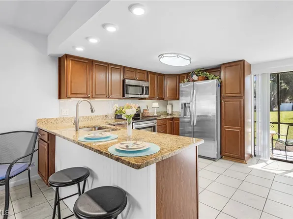 4903 Vincennes St APT 116, Cape Coral, FL 33904