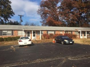 512 Wooddell Ct, Kirkwood, MO