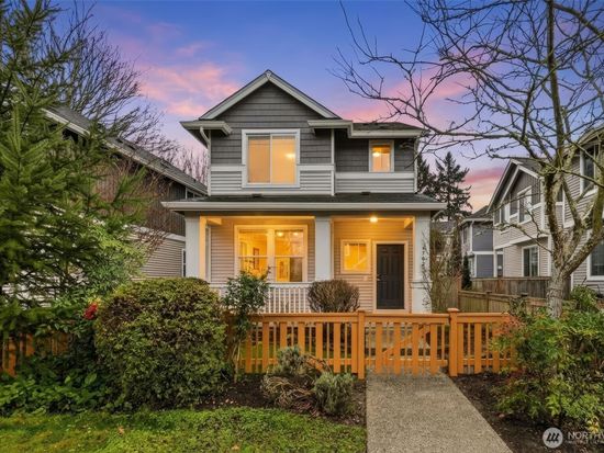 6502 High Point Drive SW, Seattle, WA 98126