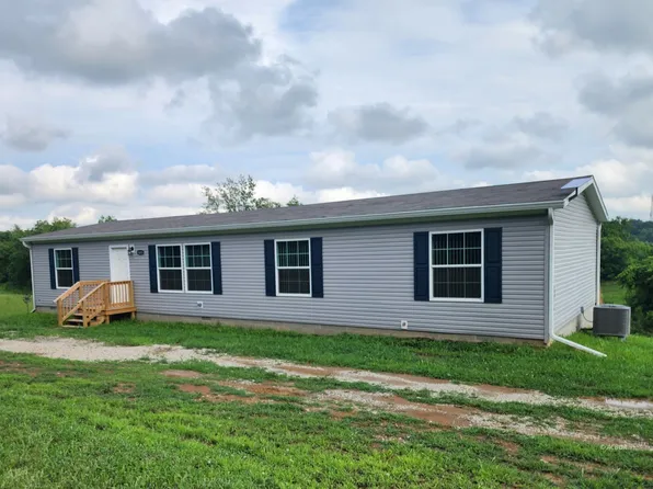 3055 Ross Mayle Ln, Chesterhill, OH 43728