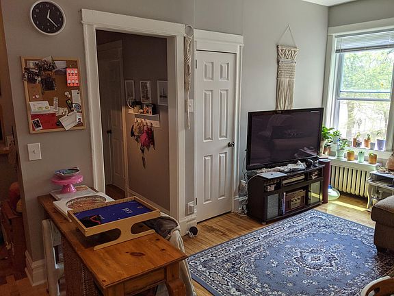 2nd image of 2200 N California Ave #2R