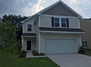220 Medford Dr, Summerville, SC 29485