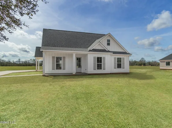 18 North Caesar, Carriere, MS 39426