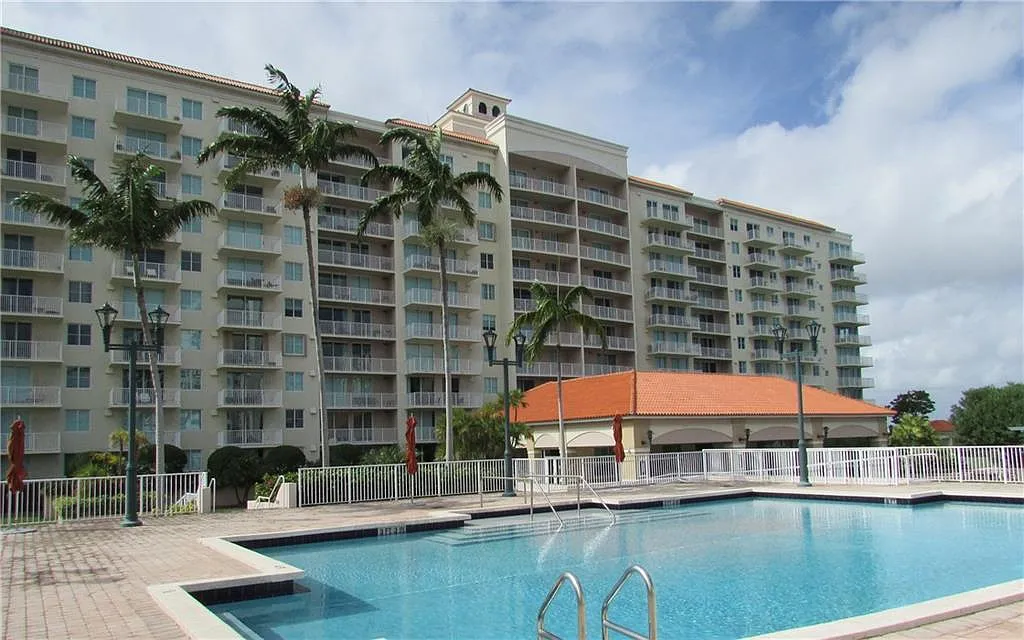 2 bed, 2.0 bath, 1170 sqft, $3,495 — Photo 4