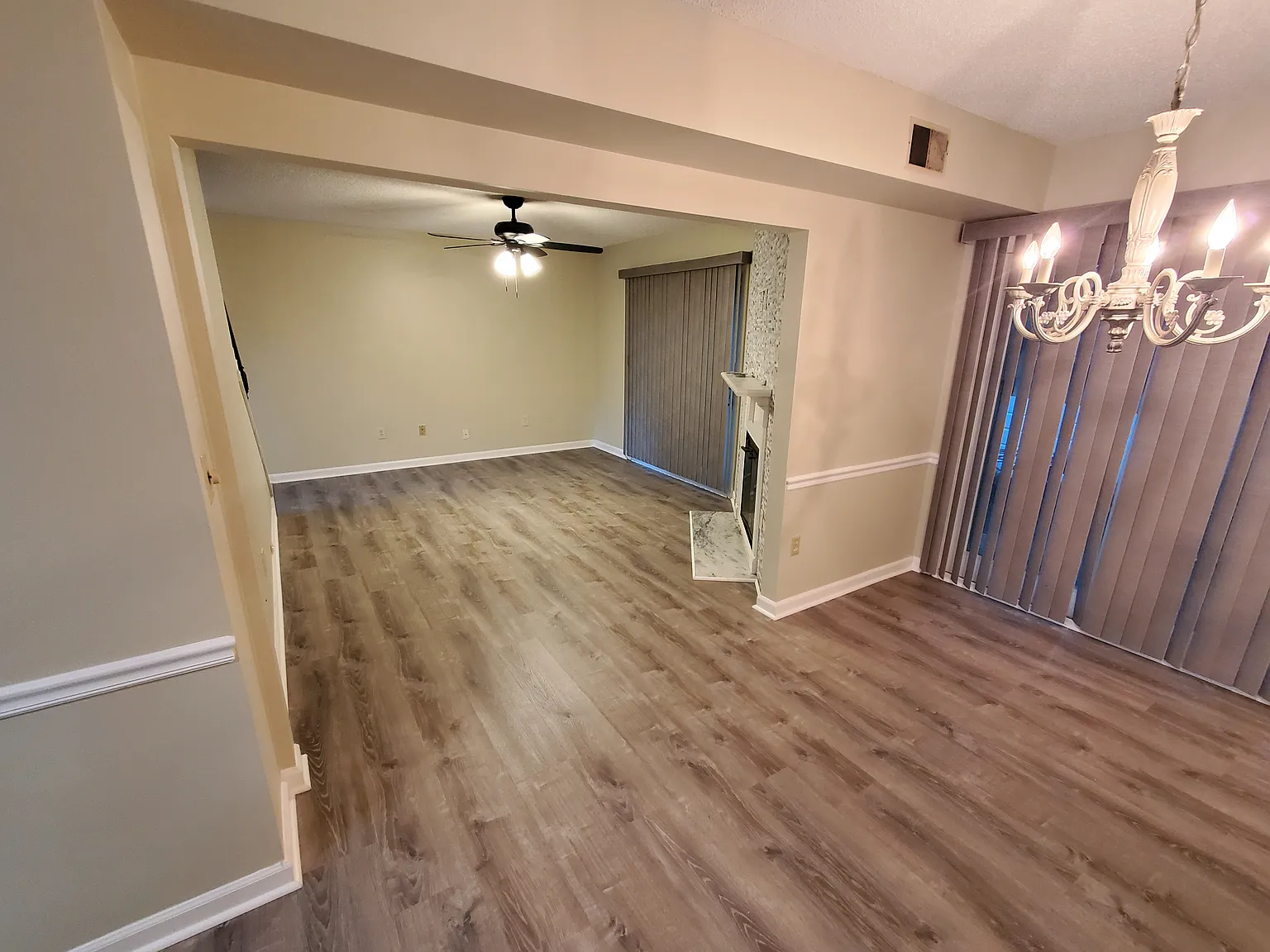 3 bed, 1.5 bath, 1151 sqft, $1,550 — Photo 3