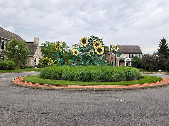 3rd image of 4216 Bradhurst Dr