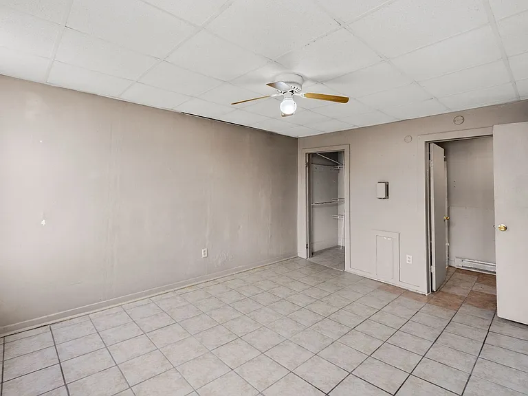 119 Shingiss St #123 — Photo 9