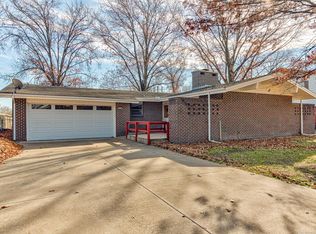 416 S Barclay Ave, Dewey, OK 74029