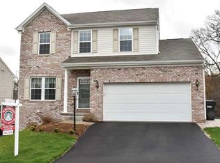 177 Broadstone Dr, Mars, PA 16046