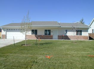 1306 Diamond Ave, Cheyenne, WY 82001