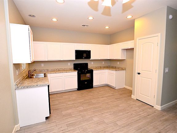 3rd image of 28713 N Roselite Ln