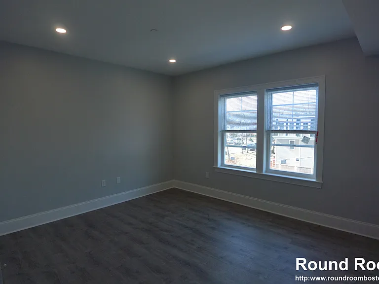 120 Kenrick St #5 — Photo 15
