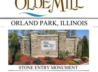 10725 Deer Trail Ct, Orland Park, IL 60467