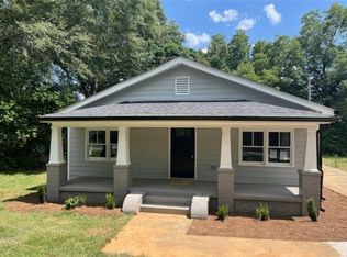 308 N Dogwood Ave, Social Circle, GA 30025