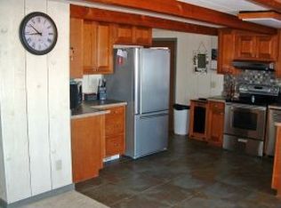 5128 Island View Dr, Oshkosh, WI 54901