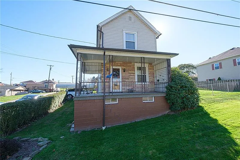 701 Washington Ave photo 1