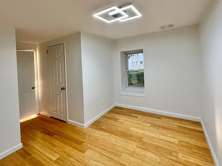 395 Warburton Ave #3 — Photo 12