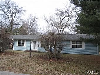 3rd image of 1517 Meadow Circle Dr