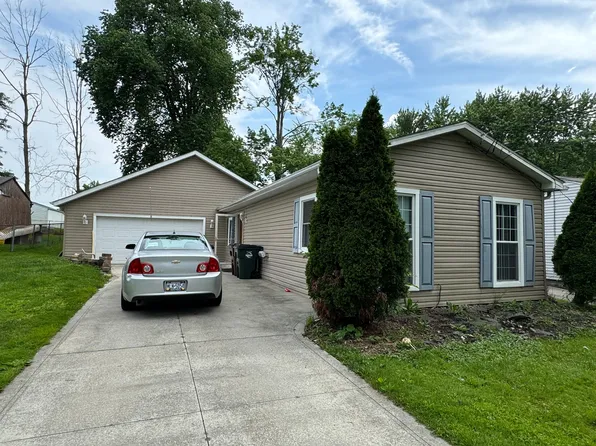 1071 Orchard Ave, Aurora, OH 44202